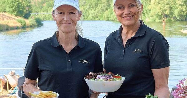 Tanja Hedrich (links) und Viola Stark leiten das „ViTas“ in Neckarrems. Nach zwei Monaten ziehen sie eine positive Bilanz.