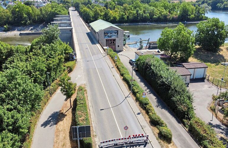 Mit der Besigheimer Neckarbrücke wurde eine wichtige Verkehrsader in der Region gesperrt. Tobias Vogt fordert Tempo.
