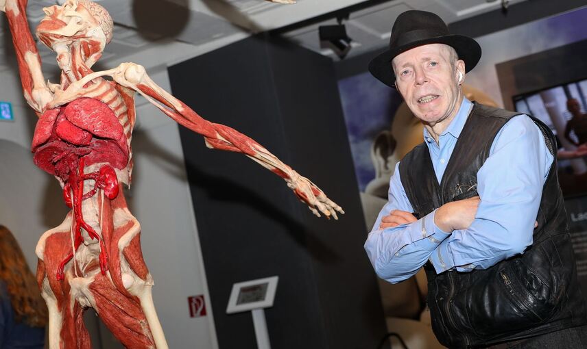 Leichenpräparator Gunther von Hagens gestorben Leichenpräparator Gunther von Hagens gestorben