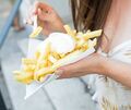 Beliebt im Sommer: die Freibad-Pommes. Beliebt im Sommer: die Freibad-Pommes.