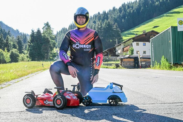 Tempo-Rekord mit Bobby-Car