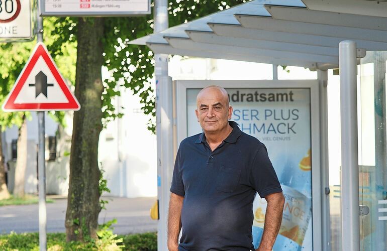 Mutiger Einsatz: Der Ludwigsburger Busfahrer Celal Toprak half am Freitagabend einer Frau und ihren Kindern in Markgröningen.