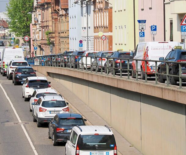 Oft steckt man in Ludwigsburg im stockenden Verkehr fest.