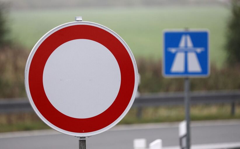 Sperrung auf A6-Brücke Sperrung auf A6-Brücke