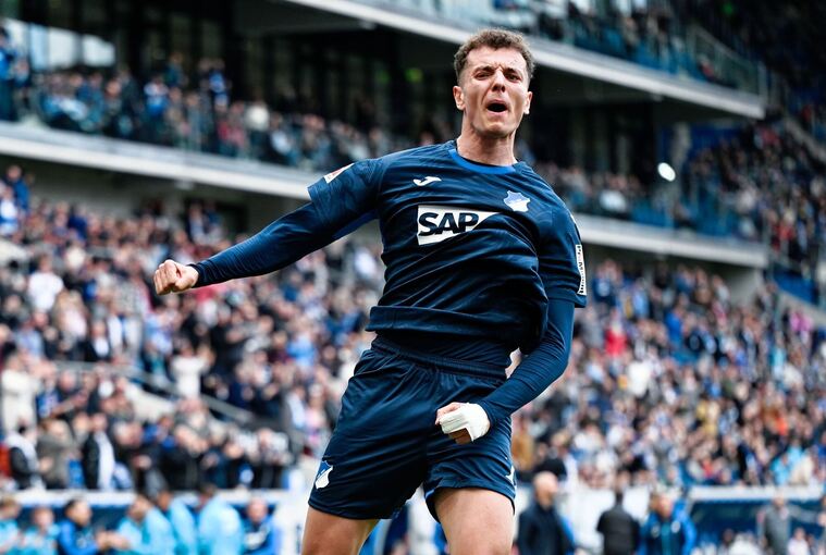 Fisnik Asllani