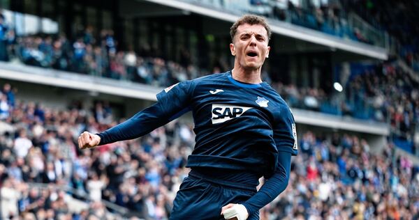 Fisnik Asllani Fisnik Asllani