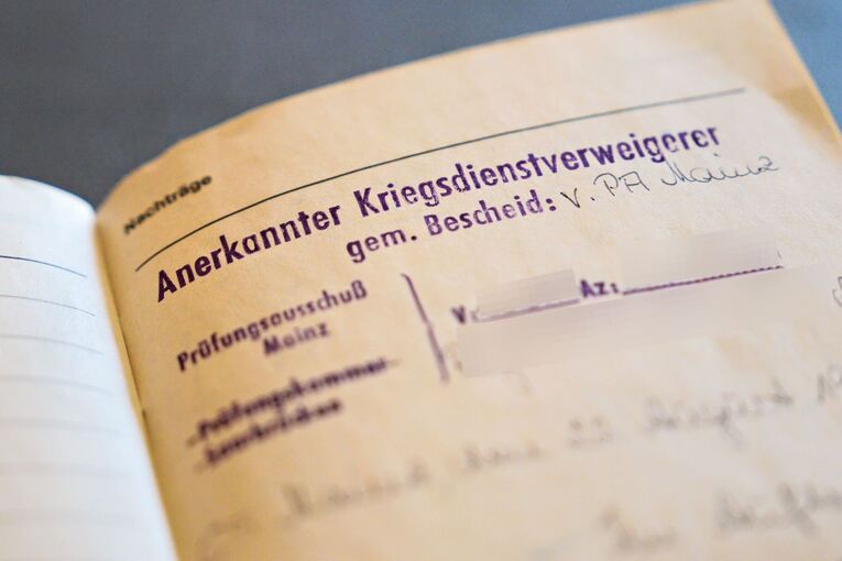 Anerkannter Kriegsdienstverweigerer Anerkannter Kriegsdienstverweigerer