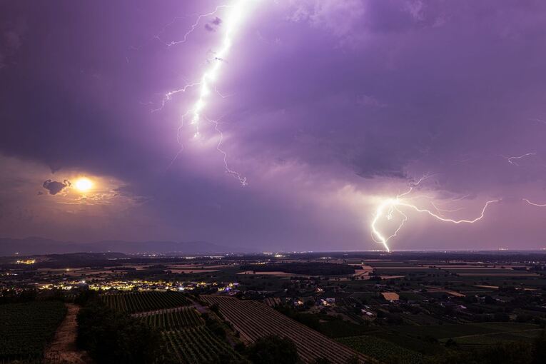 Gewitter über der Rheinebene Gewitter über der Rheinebene