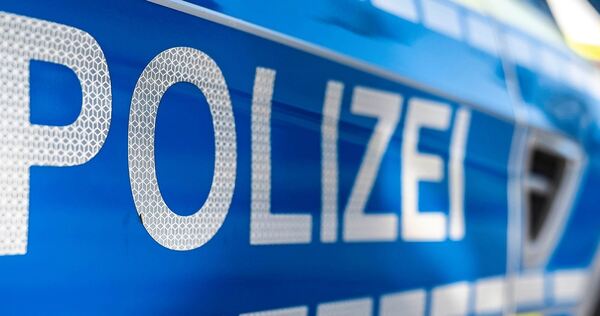 Ein Streifenwagen der Polizei.