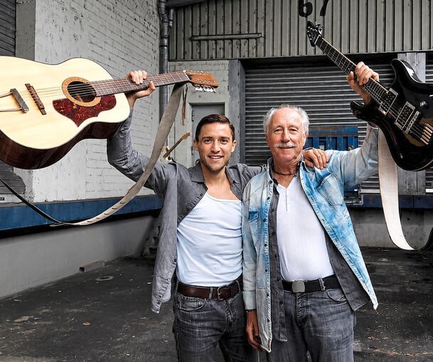 Bringen die Beatles nach Besigheim: Micha Scholer (links) und Ernst Silberhorn.