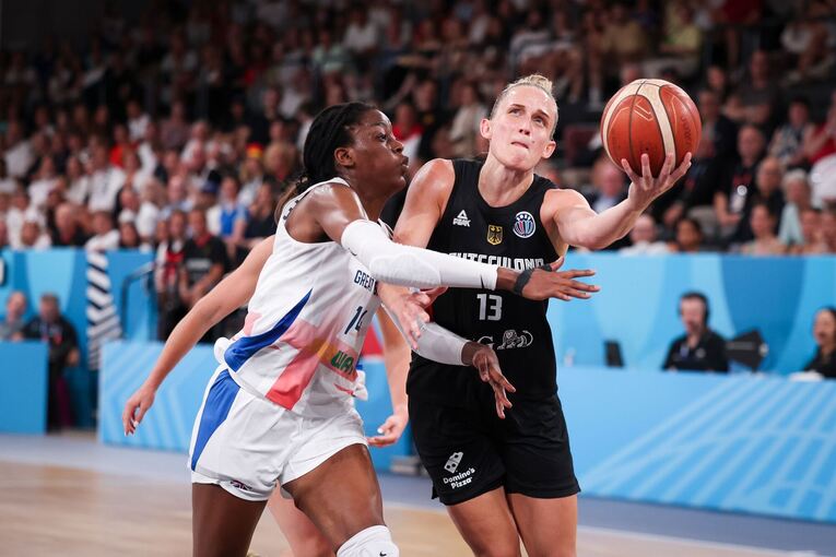 Leonie Fiebich Leonie Fiebich