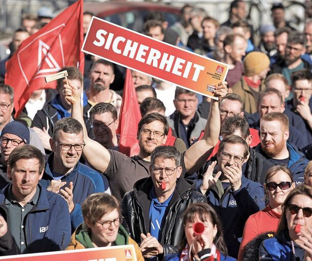 Im Frühjahr in Berlin protestieren IAV-Beschäftigte gegen die Pläne der Unternehmensleitung.