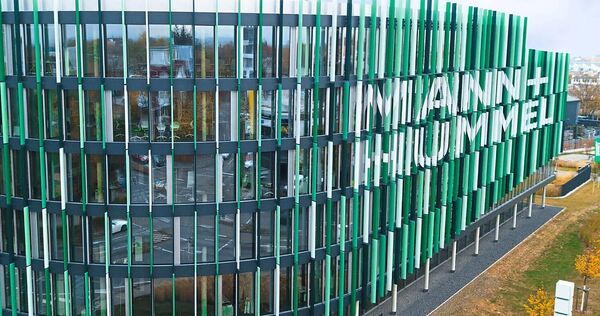 Mann+Hummel entwickelt neben der Automobilindustrie weitere Geschäftsfelder für Filteranwendungen. Mann+Hummel entwickelt neben der Automobilindustrie weitere Geschäftsfelder für Filteranwendungen.