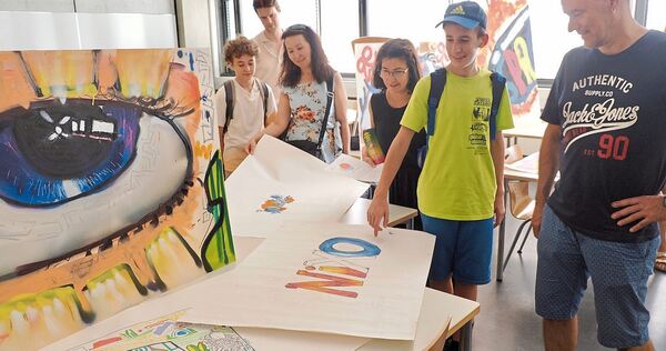 Fünf Tage lang haben Jugendliche im Kunstcamp kreativ gearbeitet. Foto: Holm Wolschendorf Fünf Tage lang haben Jugendliche im Kunstcamp kreativ gearbeitet.