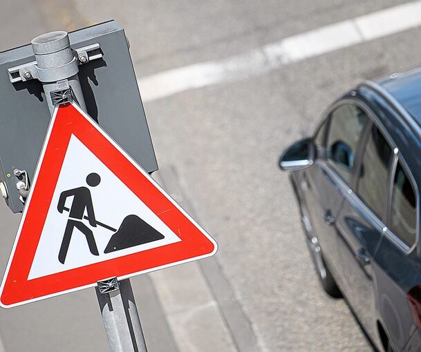 Von Samstag (15. August) an gibt es eine weitere Baustelle, die diejenigen trifft, die ganz im Süden des Kreises auf der Bundesstraße unterwegs sind.