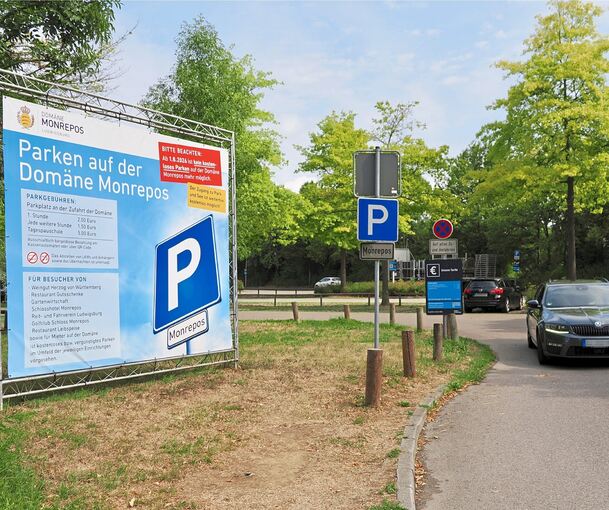 An die Parkgebühren, die seit 1. August auf der Domäne Monrepos erhoben werden, müssen sich viele Besucherinnen und Besucher erst noch gewöhnen.