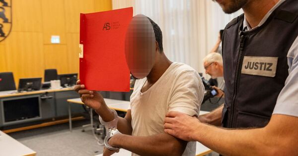 Prozess nach Messerangriff in Einkaufszentrum Prozess nach Messerangriff in Einkaufszentrum