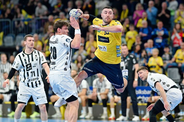 Jannik Kohlbacher Jannik Kohlbacher