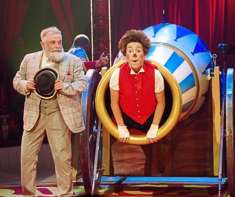 Kein Circus ohne Clownkunst. Kein Circus ohne Clownkunst.