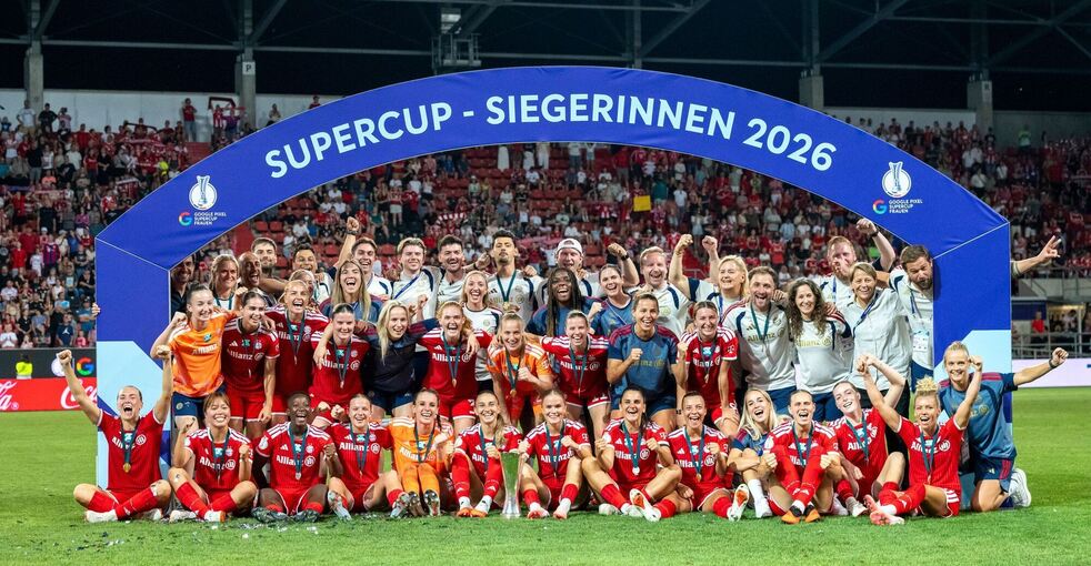 DFB-Supercup - Bayern München - VfL Wolfsburg