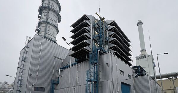 Im Kraftwerk Marbach soll seit zwei Jahren eine neue Gasturbine das Übertragungsnetz von TransnetBW stabil halten.