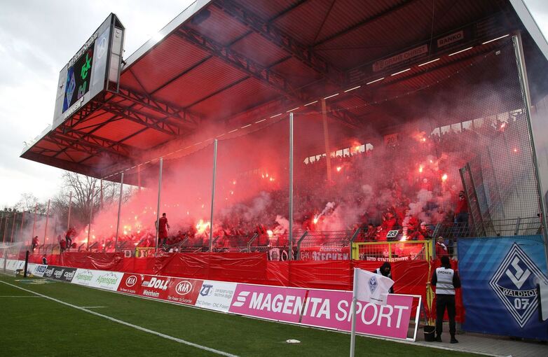 IMK-Vorsitzender zu Pyrotechnik IMK-Vorsitzender zu Pyrotechnik