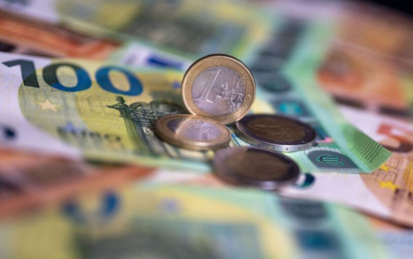 Kommunen mit immer größeren Löchern im Haushalt Kommunen mit immer größeren Löchern im Haushalt