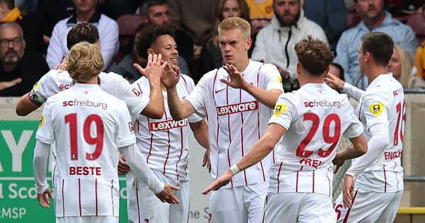 FC Motherwell - SC Freiburg