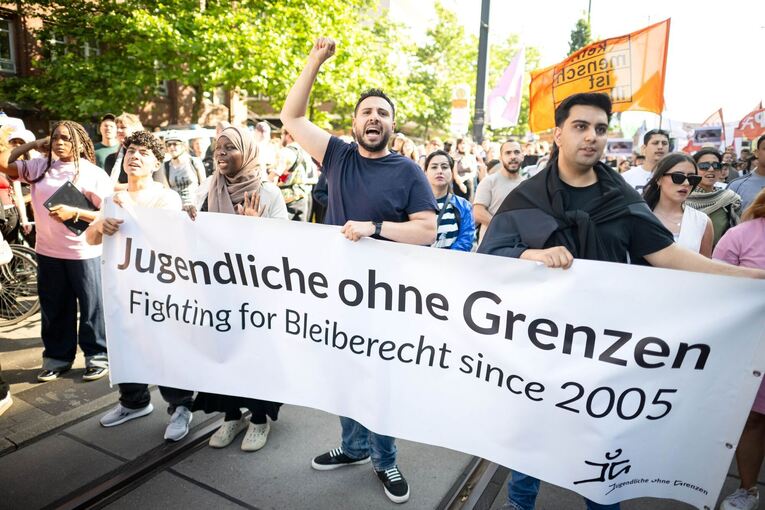 Demonstration "Gemeinsam gegen rassistische Migrationspolitik" Demonstration "Gemeinsam gegen rassistische Migrationspolitik"