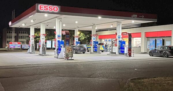 Donnerstagnacht ist die Tankstelle in der Schwieberdinger Straße in Ludwigsburg überfallen worden.