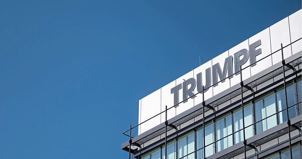 Bei der Firma Trumpf in Ditzingen hat es am Donnerstagabend gebrannt.