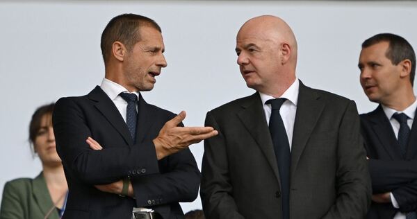 Aleksander Ceferin und Gianni Infantino