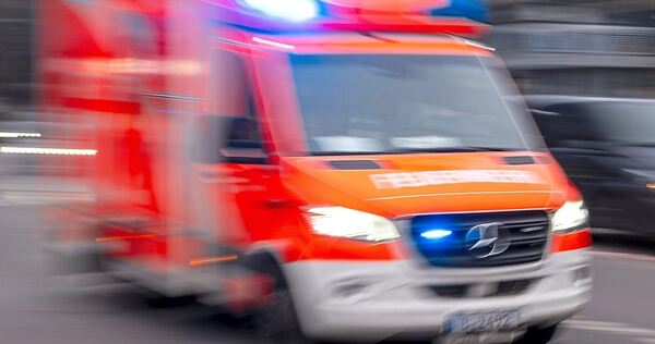 Die Ersthelfer riefen den Rettungsdienst.