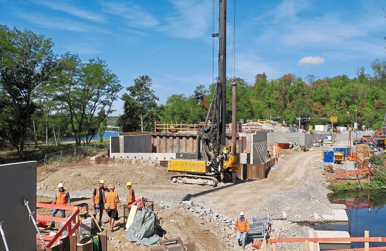 Die Baustelle der Murrbrücke bei Marbach. Die Baustelle der Murrbrücke bei Marbach.