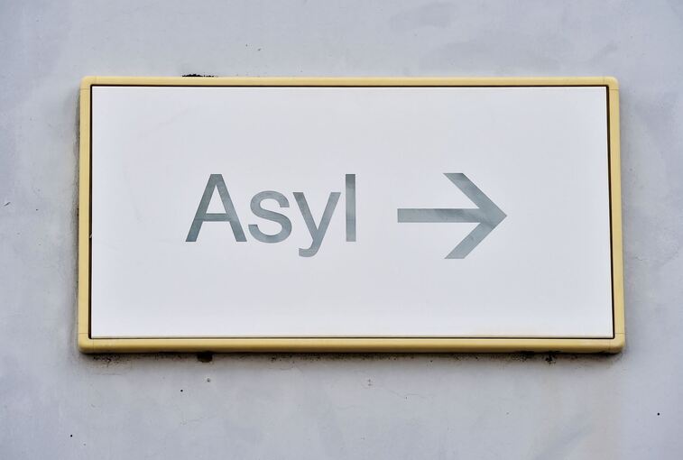 Asyl Asyl