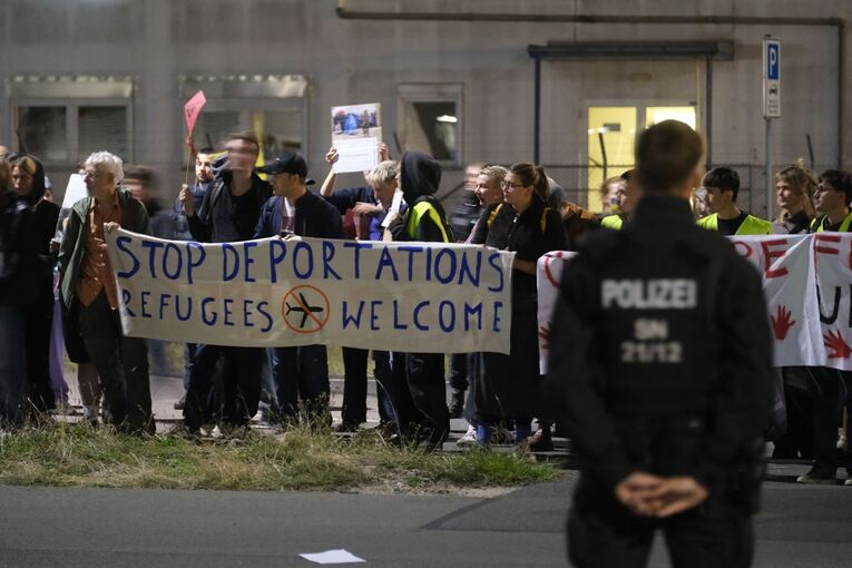 Flughafen Leipzig-Halle - Demonstrationen Flughafen Leipzig-Halle - Demonstrationen