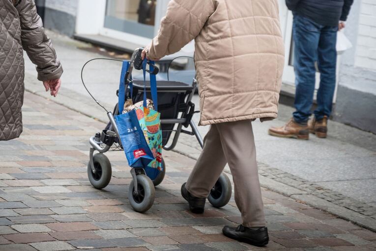 Bevölkerung in Sachsen-Anhalt gehört zu den ältesten Bevölkerung in Sachsen-Anhalt gehört zu den ältesten