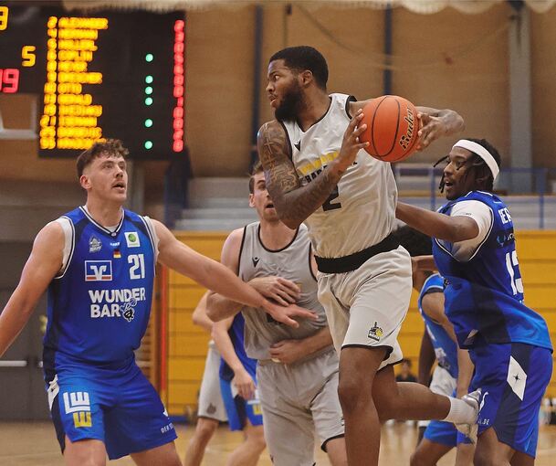 David Joplin liefert einen starken Auftritt im Testspiel gegen Crailsheim.