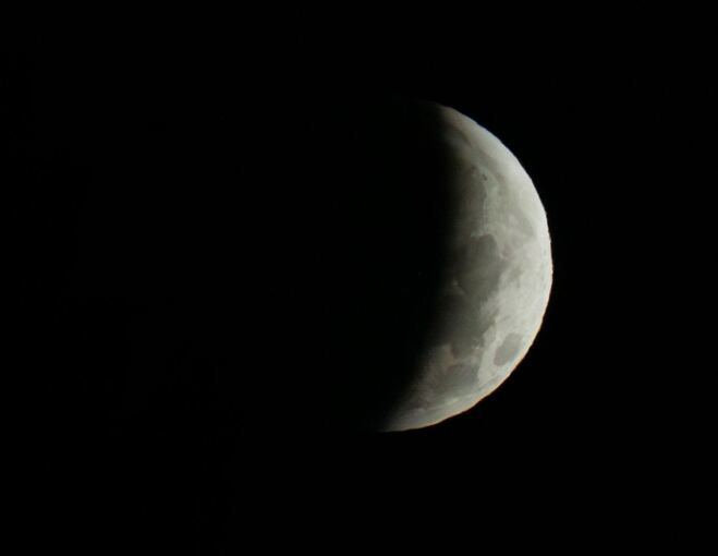 Partielle Mondfinsternis - Bayern Partielle Mondfinsternis - Bayern