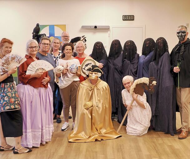 „Die schwarze Rose“, lautet der Titel des Stücks, das die Gruppe „Teatro Veneziano“ seit einigen Monaten einstudiert.