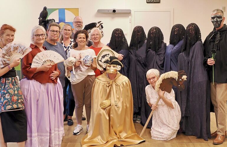 „Die schwarze Rose“, lautet der Titel des Stücks, das die Gruppe „Teatro Veneziano“ seit einigen Monaten einstudiert.