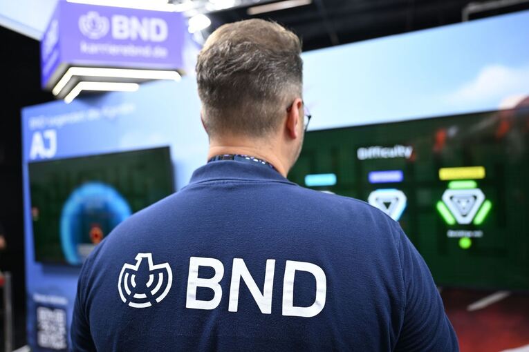 BND-Messestand bei der Gamescom BND-Messestand bei der Gamescom