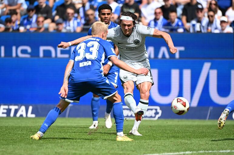 Karlsruher SC - VfL Wolfsburg Karlsruher SC - VfL Wolfsburg