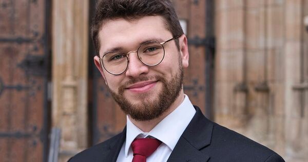 International gefragt: der 26-jährige Organist Johannes Güdelhöfer. International gefragt: der 26-jährige Organist Johannes Güdelhöfer.