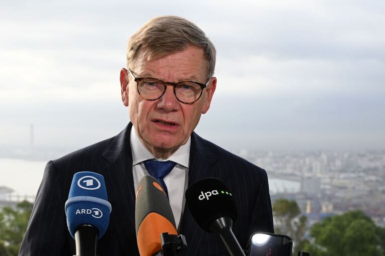 Außenminister Wadephul besucht Algerien Außenminister Wadephul besucht Algerien