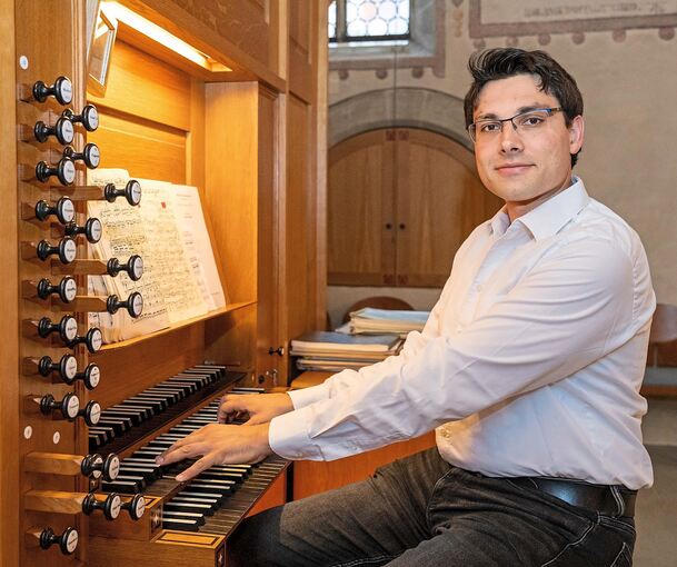 Interpretationen mit Hand und Fuß: Organist Markus Piringer.