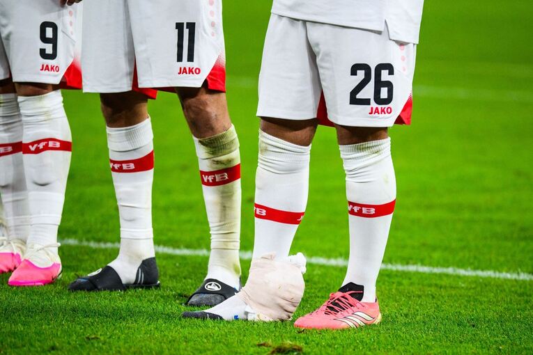 VfB Stuttgart - 1. FC Köln VfB Stuttgart - 1. FC Köln