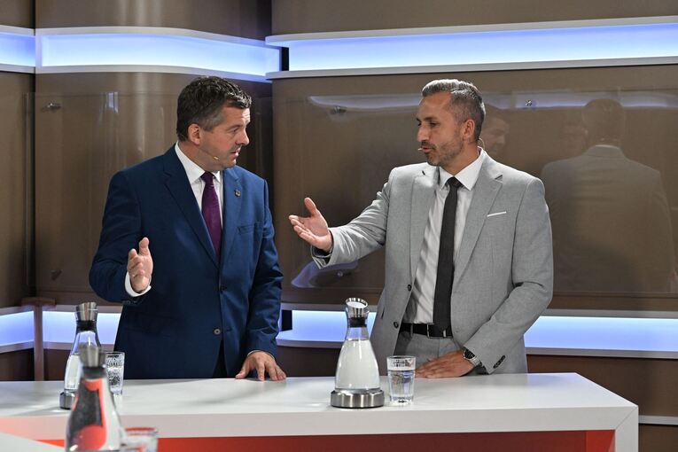 Sven Schulze (CDU) und Ulrich Siegmund (AfD) im Duell Sven Schulze (CDU) und Ulrich Siegmund (AfD) im Duell