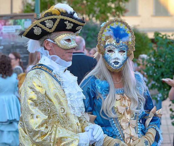 Zwei Venezianer auf dem Ludwigsburger Marktplatz.