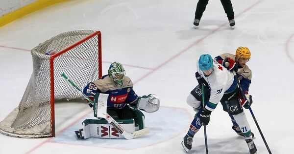 Ein Bietigheimer im Falken-Tor: Keanu Salmik zeigt im Derby eine starke Leistung und belohnt sich dafür mit einem Shutout. Sceenreader